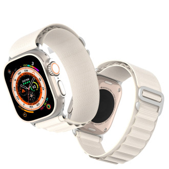 Sport strap with buckle for Apple Watch Ultra / 9 / 8 / 7 / 6 / SE / 5 / 4 / 3 / 2 / 1 (42, 44, 45, 49 mm) Dux Ducis Strap GS Version - white
