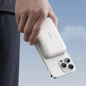 [RETURNED ITEM] Joyroom JR-W020 20W 10000mAh MagSafe power bank + USB-A - USB-C cable 0.25m - white