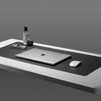 Spigen LD302 mouse pad - black
