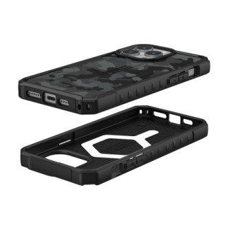 UAG Pathfinder MagSafe case for iPhone 15 Pro Max - black camouflage