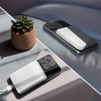 Wozinsky WRW349YWS 10,000 mAh Magnetic Power Bank - White