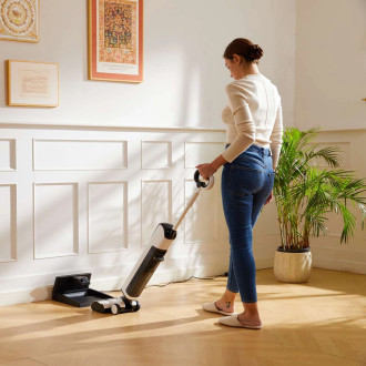 UWANT D100 17000Pa Upright Vacuum Cleaner with Mopping Function and Charging Station - White