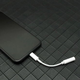Adapter from USB Type C to audio 3.5 mini jack white
