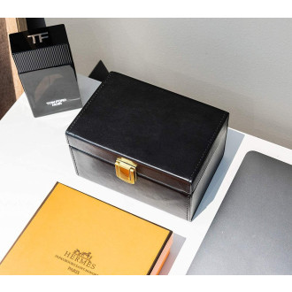 Signal blocking chest Radio blocking Faraday Box for car keys smartphone black