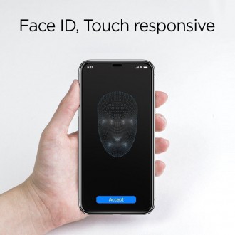 Tvrzené sklo Spigen GLASS FC IPHONE 11 PRO ČERNÉ