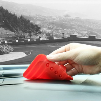 Univerzální držák do auta silikonový stojánek na telefon nano pad černý