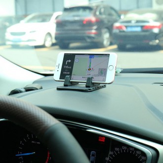 Univerzální držák do auta silikonový stojánek na telefon nano pad černý