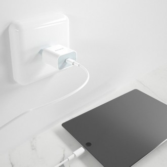 Dudao rychlonabíječka EU USB Type C Power Delivery 18W + kabel USB Type C / Lightning 1m bílý (A8EU + PD kabel bílý)
